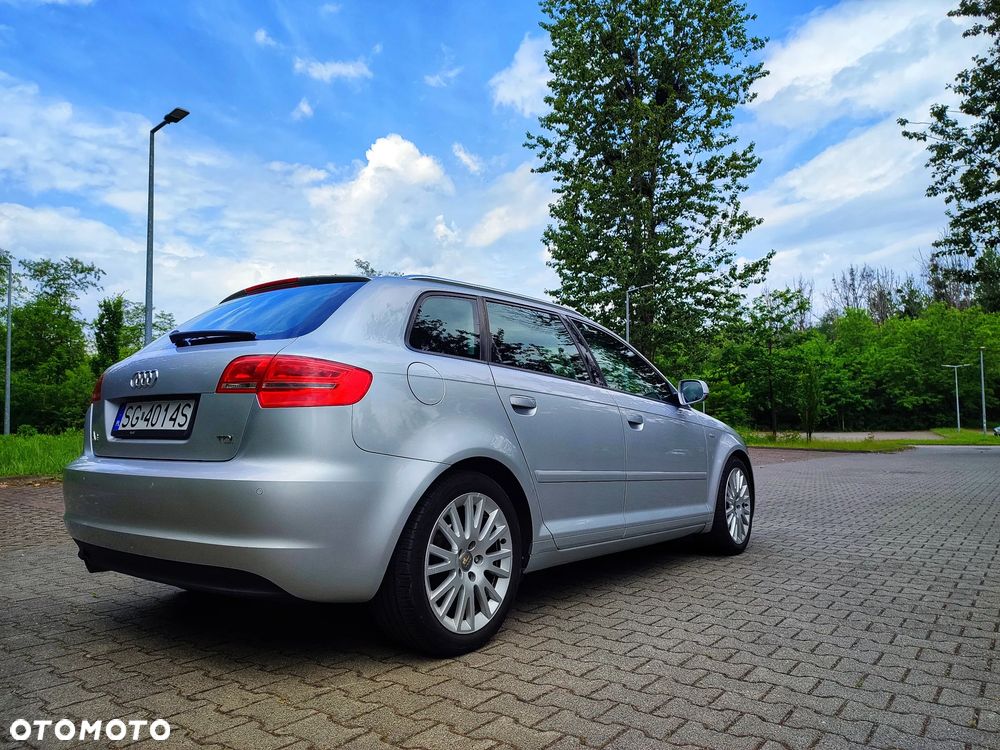 Audi A3 Sportback 2.0 TDI DPF Ambiente - 5