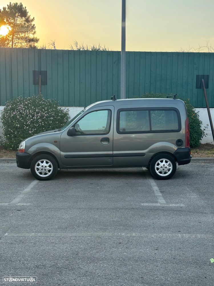 Renault Kangoo 1.4 RT Pampa - 2
