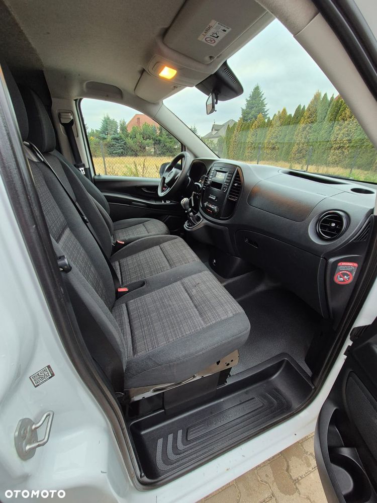 Mercedes-Benz Vito 2,2CDI ExtraLong 6osób Brygadówka Super stan - 16