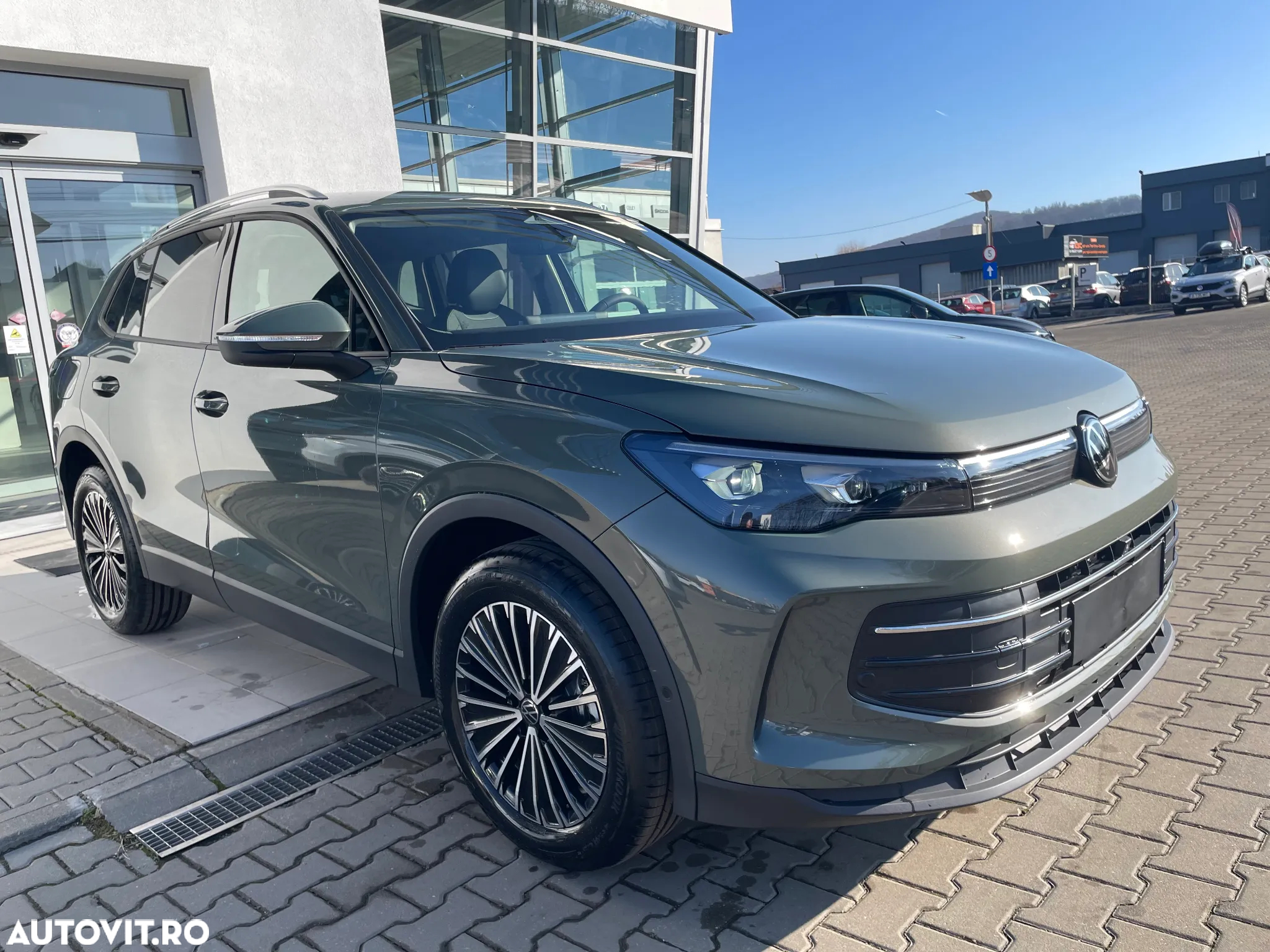 Volkswagen Tiguan 2.0 TDI DSG Life - 2