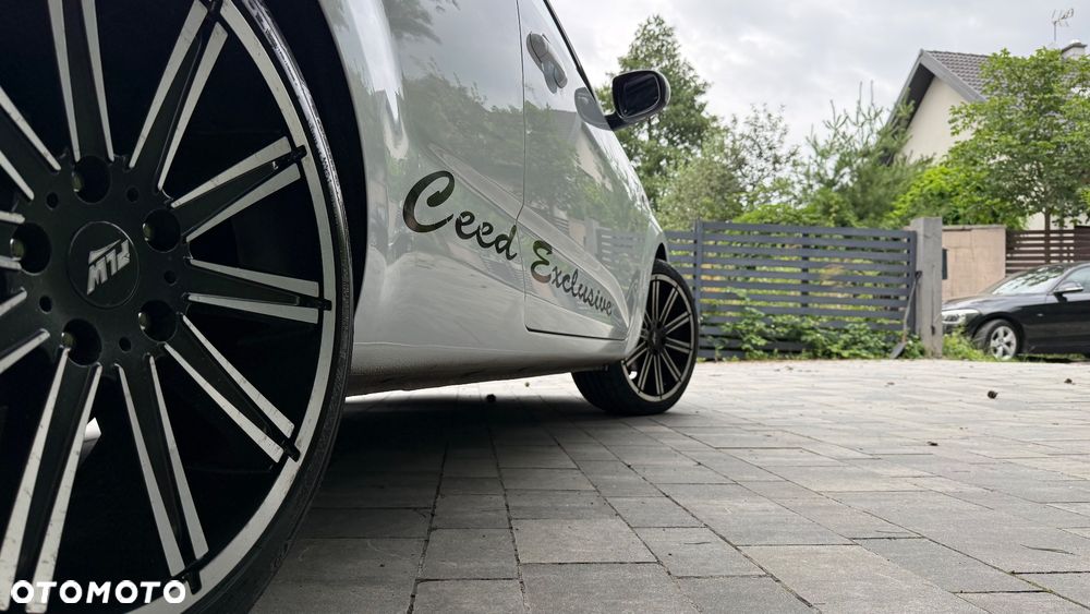 Kia ProCeed - 20