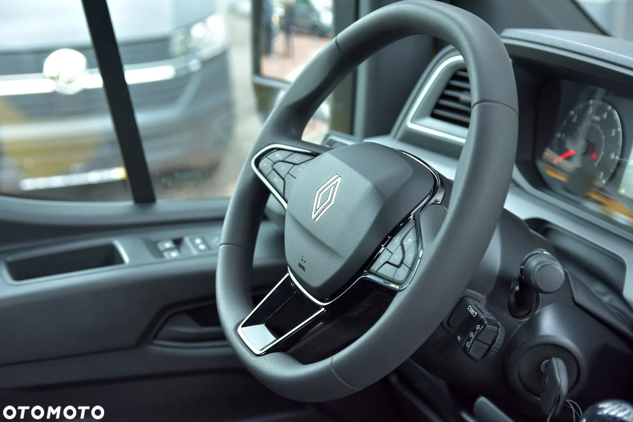 Renault Master 2.0 170km L3 laweta pomoc drogowa - 15