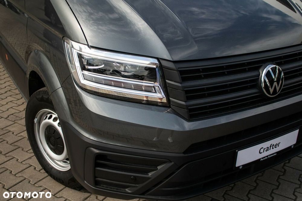 Volkswagen Crafter 35 2.0 TDI L3H3 3640 177 KM - 3