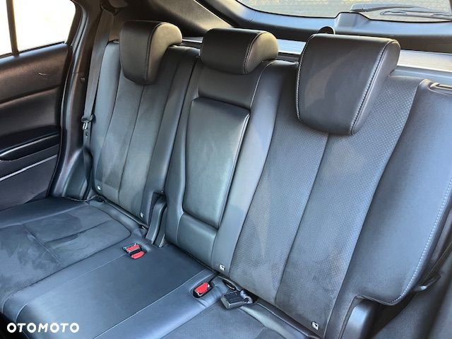 Mitsubishi Eclipse Cross 4WD Intro Edition - 17