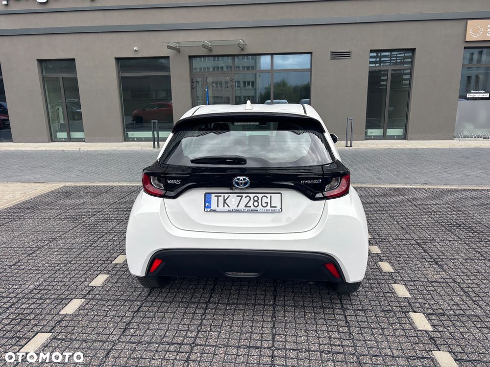 Toyota Yaris Hybrid 1.5 Active - 11