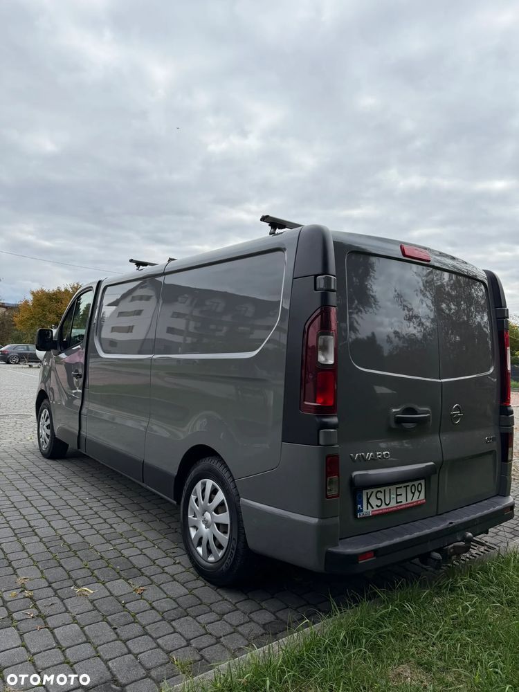 Opel vivaro - 4