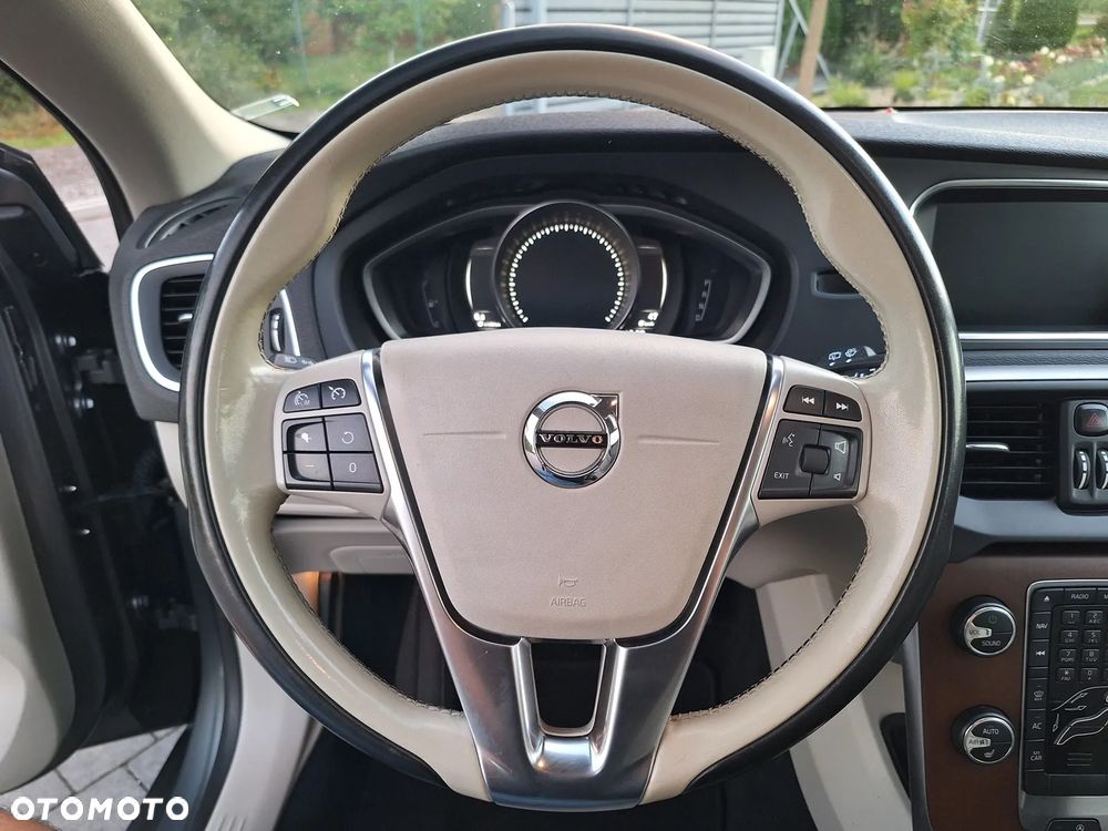 Volvo V40 Cross Country D3 Geartronic Summum - 28
