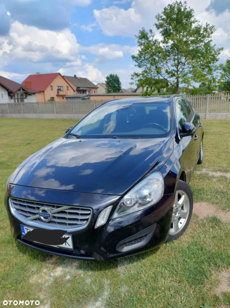 Volvo V60 D5 - 14
