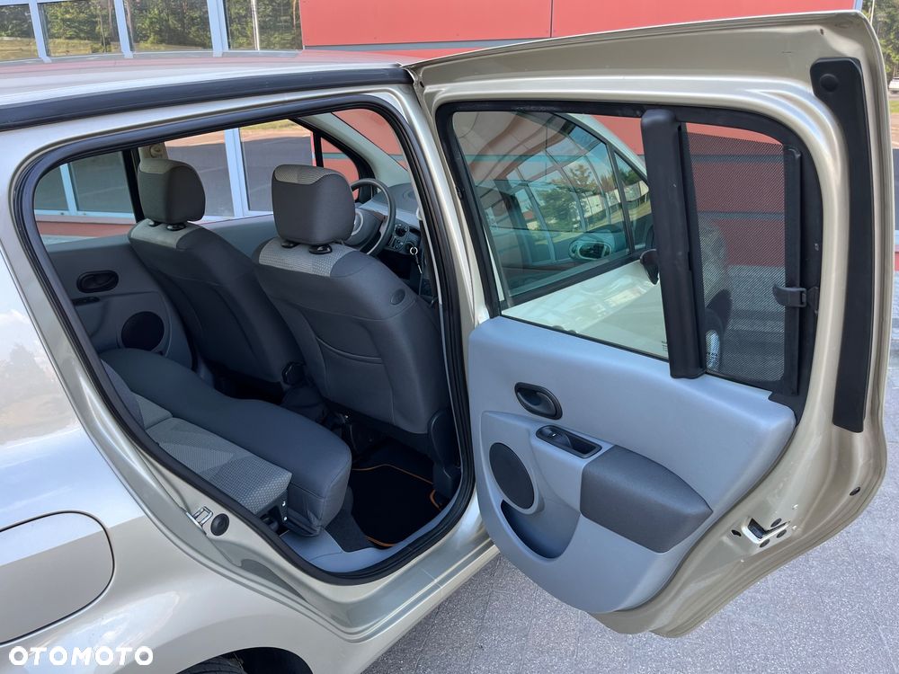 Renault Modus 1.2 16V Avantage - 32
