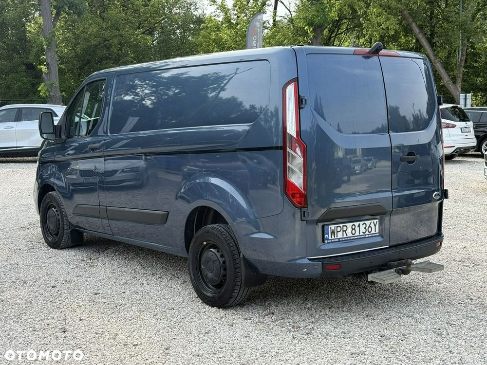 Ford Transit Custom - 5
