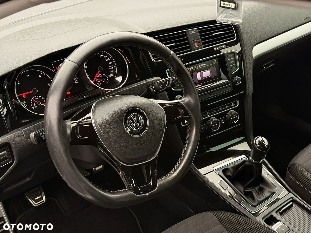 Volkswagen Golf 1.6 TDI BlueMotion Technology Trendline - 11