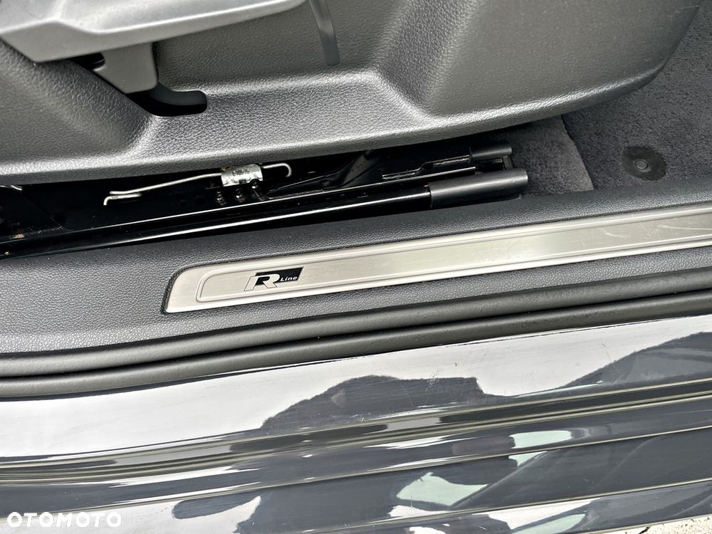 Volkswagen Passat Variant 1.6 TDI (BlueMotion Technology) Comfortline - 26