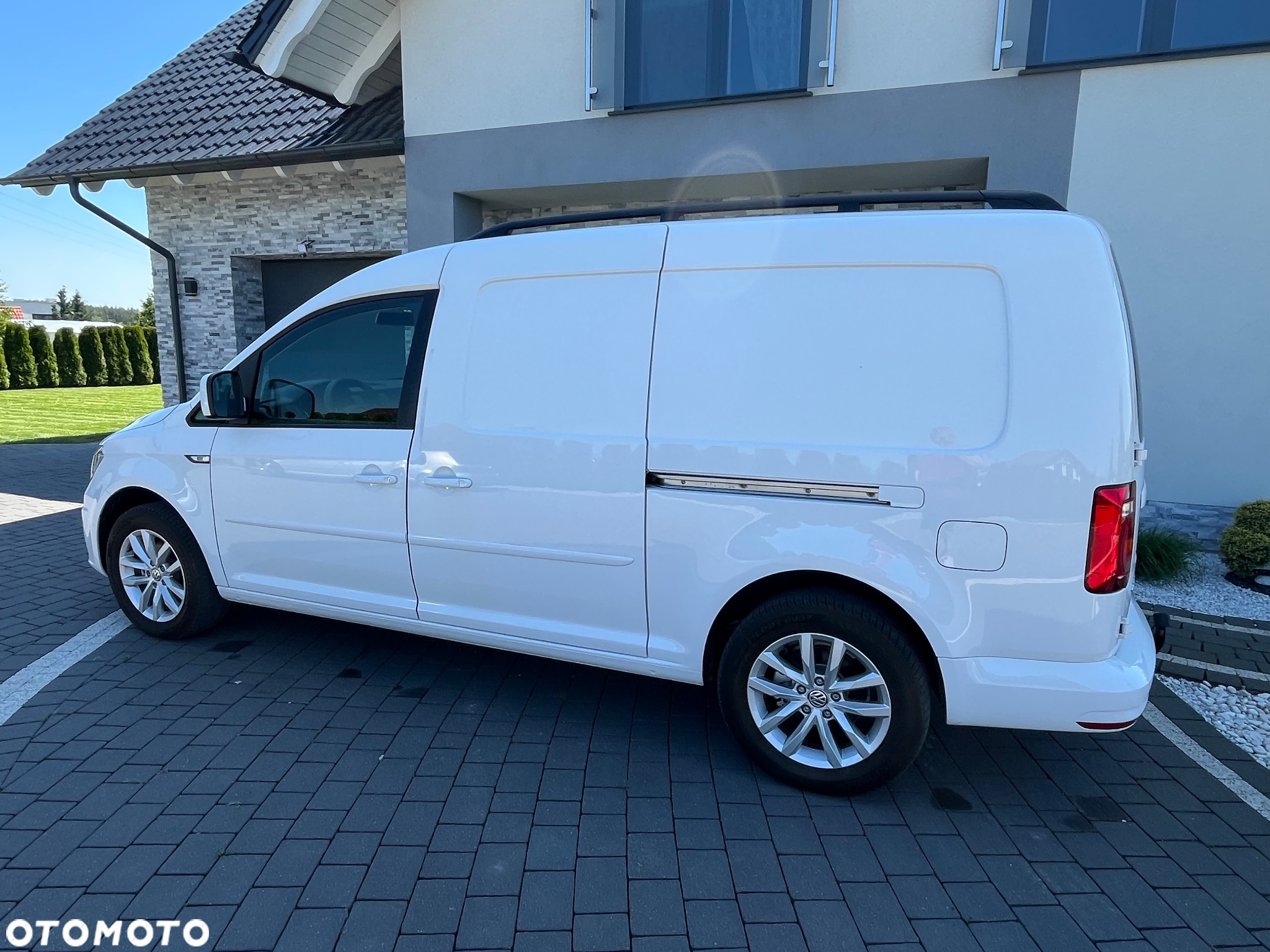 Volkswagen Caddy - 4