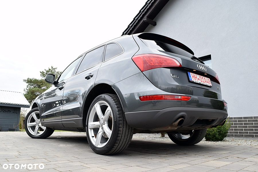 Audi Q5 3.2 FSI Quattro S tronic - 21