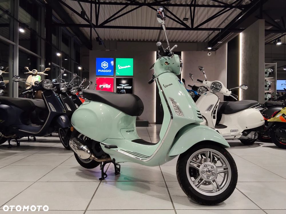 Vespa Primavera - 2