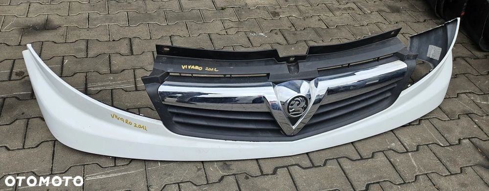 Opel Vivaro grill - 1