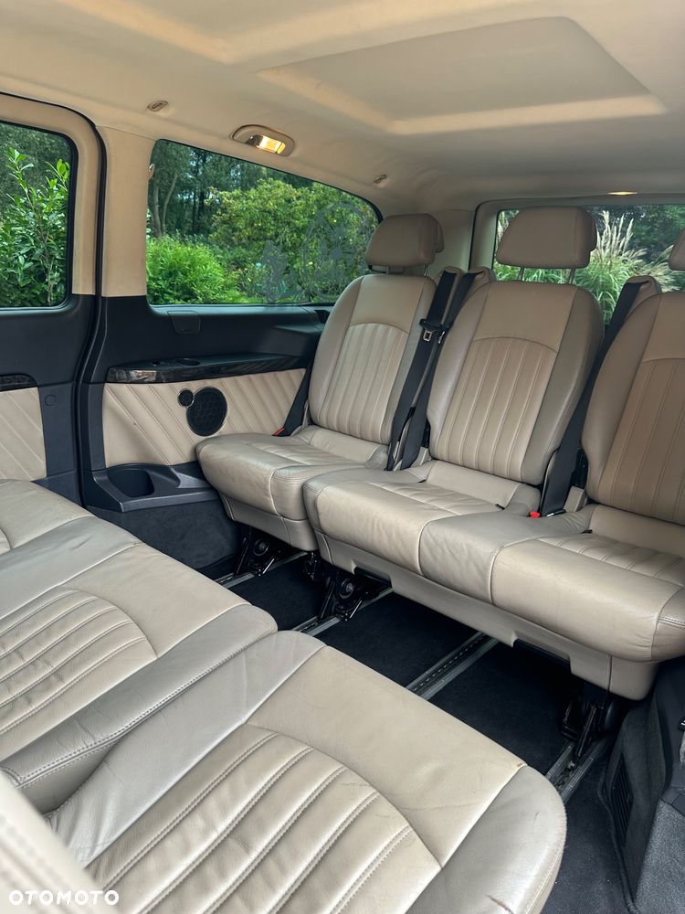 Mercedes-Benz Viano - 13
