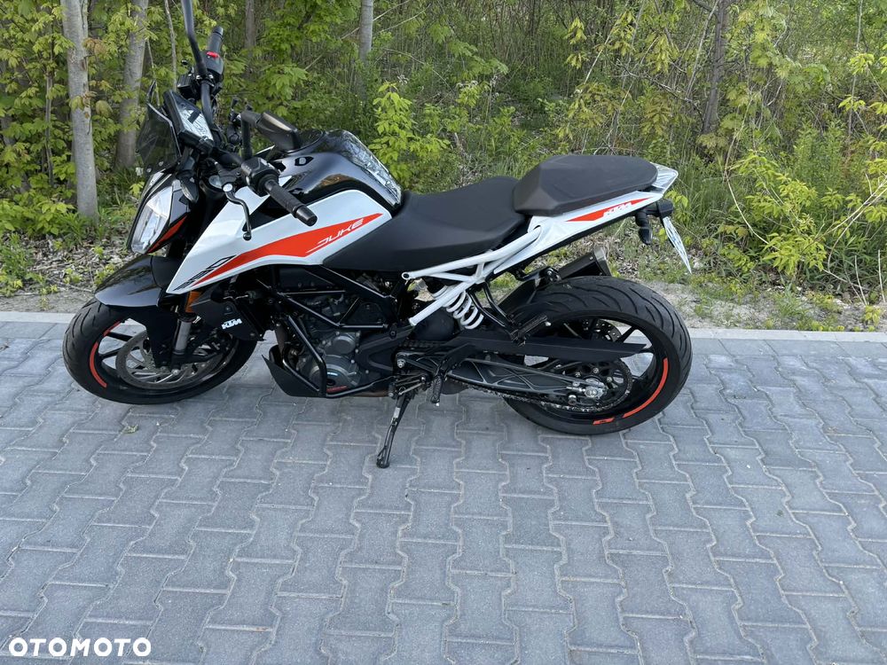 KTM Duke - 5