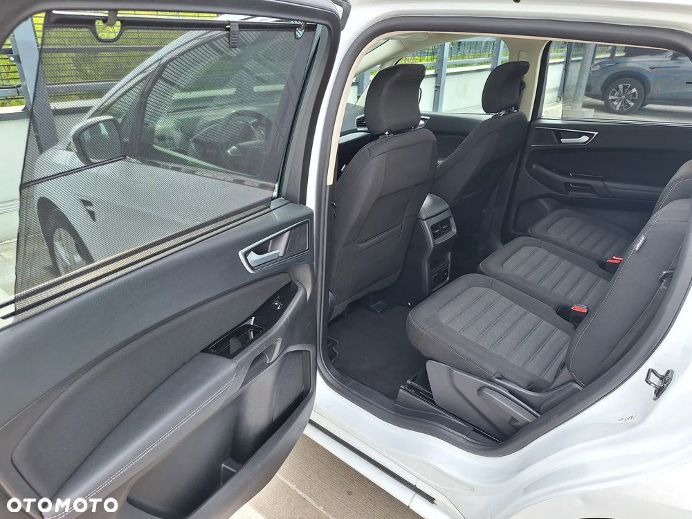 Ford S-Max 2.0 EcoBlue Titanium - 20