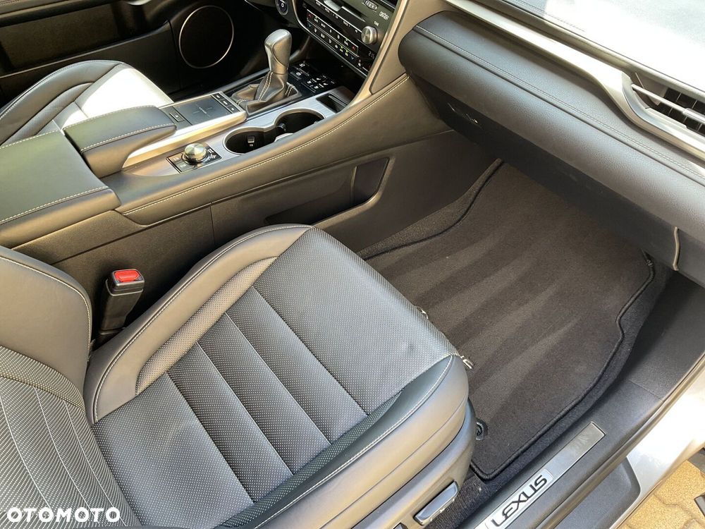 Lexus RX 450h F Sport Edition - 10