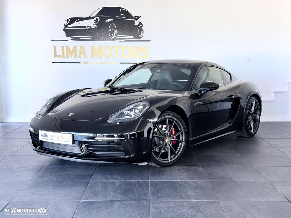 Porsche 718 Cayman 2.0 T - 1