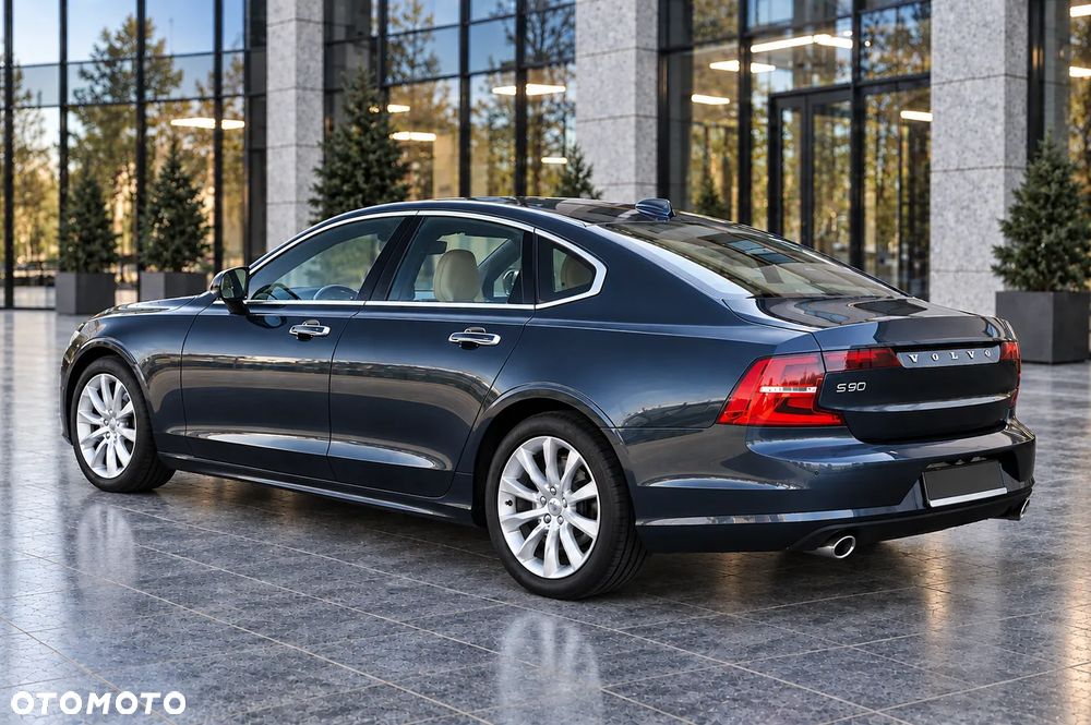 Volvo S90 D5 AWD Geartronic Inscription - 4