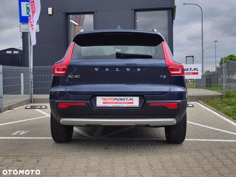 Volvo XC 40 - 5