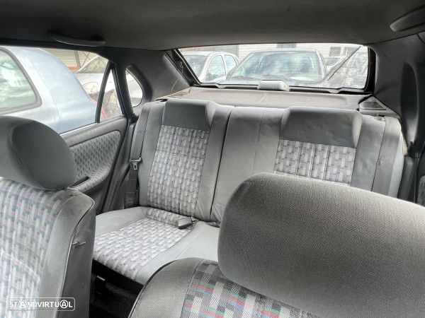 Para Peças Toyota Corolla (_E10_) - 7