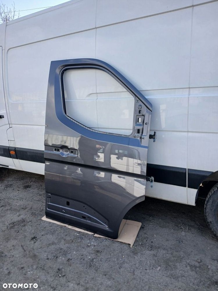 Drzwi prawe przednie Renault Master IV V od 2024roku w kolor - 6