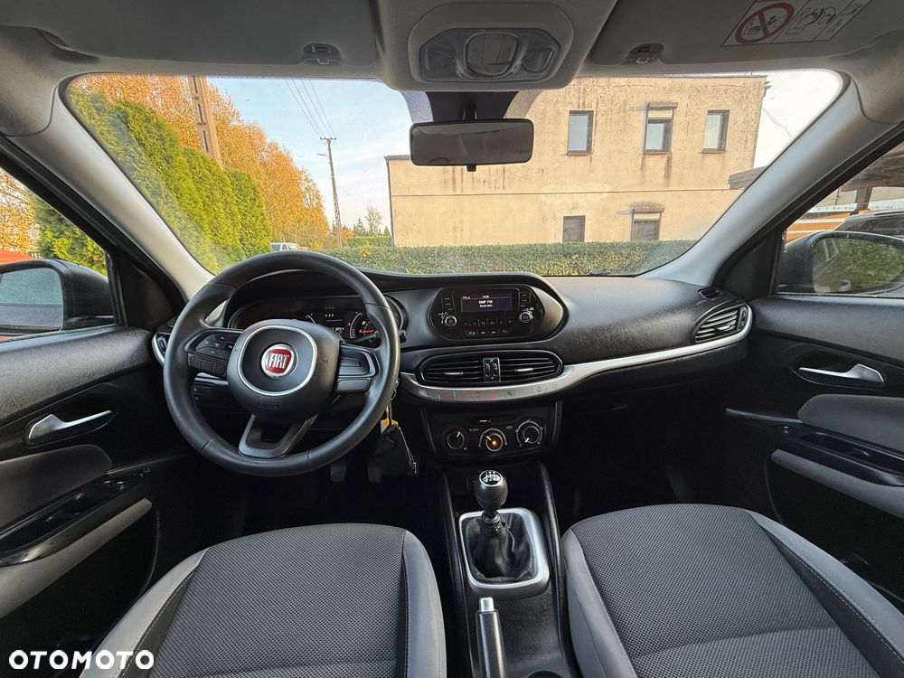 Fiat Tipo 1.4 16v Easy - 28