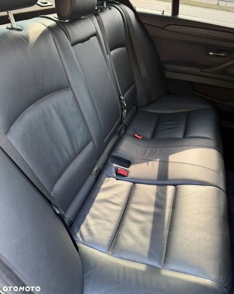 BMW Seria 5 535i - 9