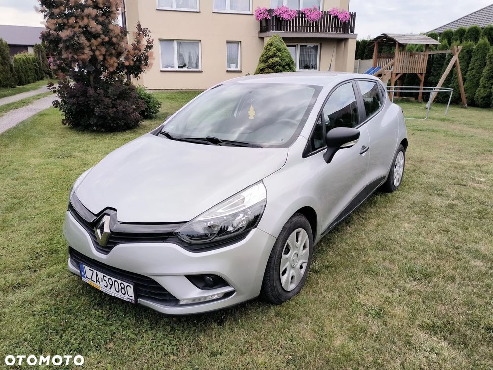 Renault Clio 1.2 16V Limited - 1