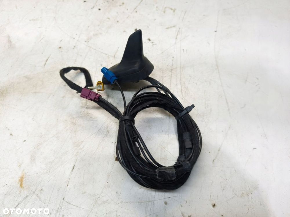 ANTENA LOTKA GPS REKIN AUDI A3 8P 8P0035503L MAT ORYGINAŁ - 2