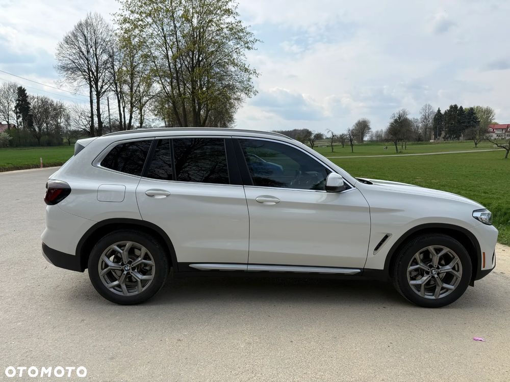 BMW X3 xDrive30i Luxury Line - 3