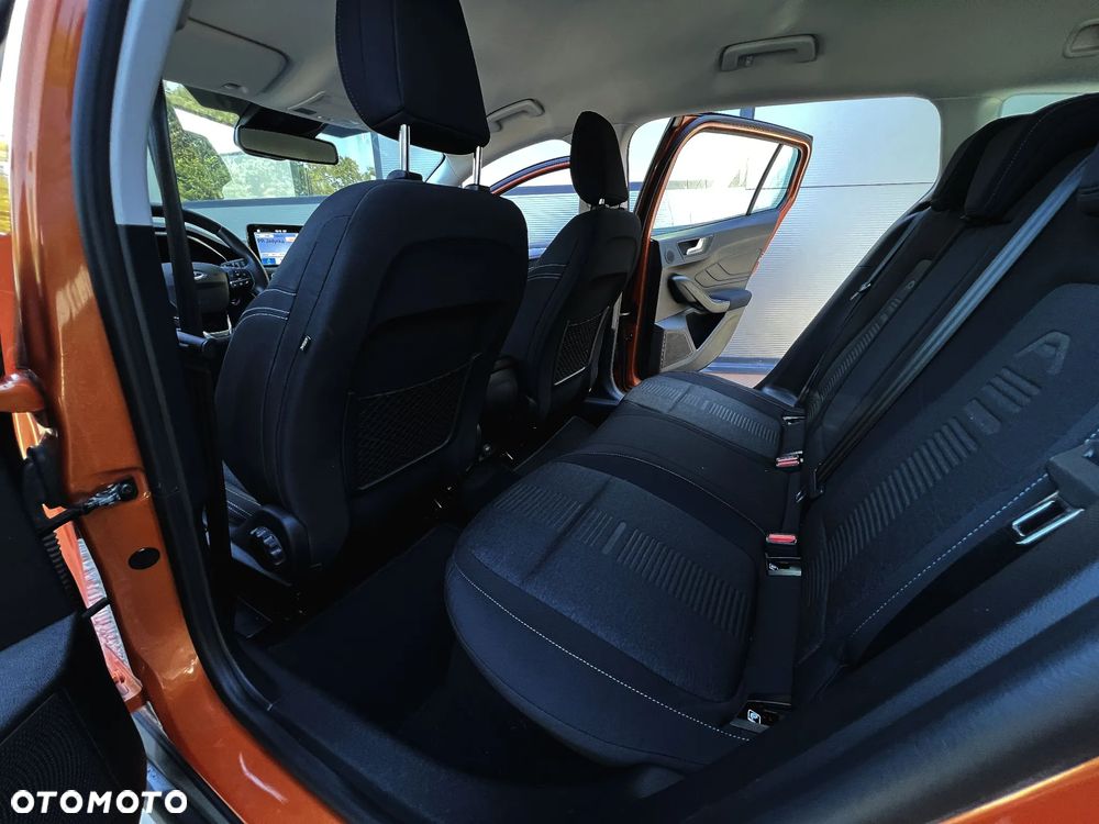 Ford Focus SW 1.5 EcoBoost S&S ACTIVE - 21