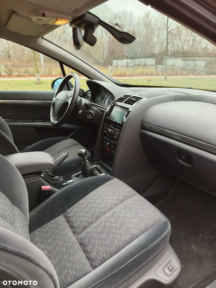 Peugeot 407 2.0 HDi Premium Navtech - 16