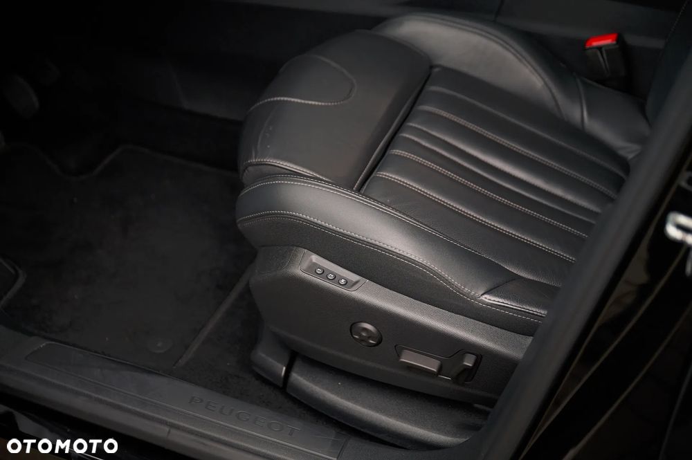 Peugeot 3008 BlueHDi 130 Stop & Start Allure - 26