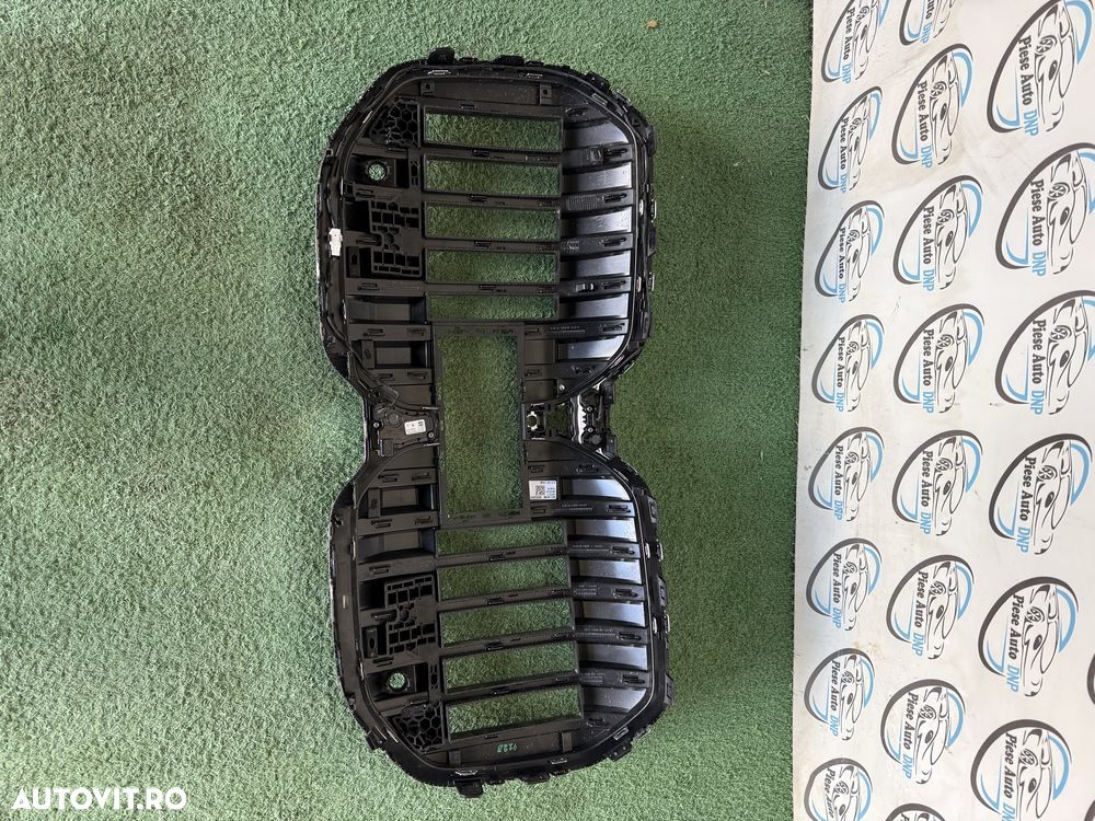 Grila luminata Bmw seria 7 G70 i7 - 4