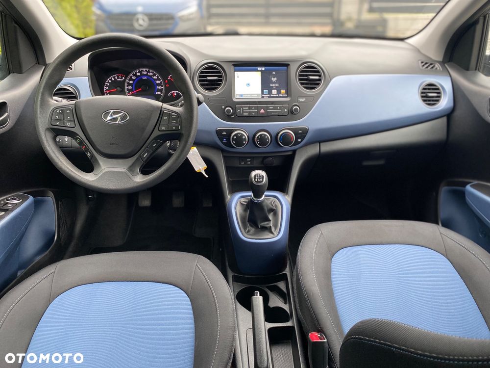 Hyundai i10 1.0 - 17