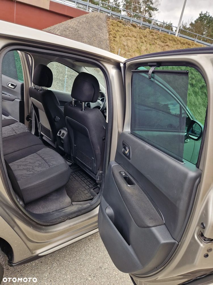 Peugeot 3008 - 22