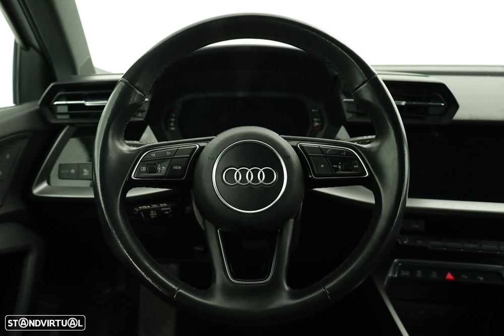 Audi A3 Sportback 30 TFSI S tronic - 13