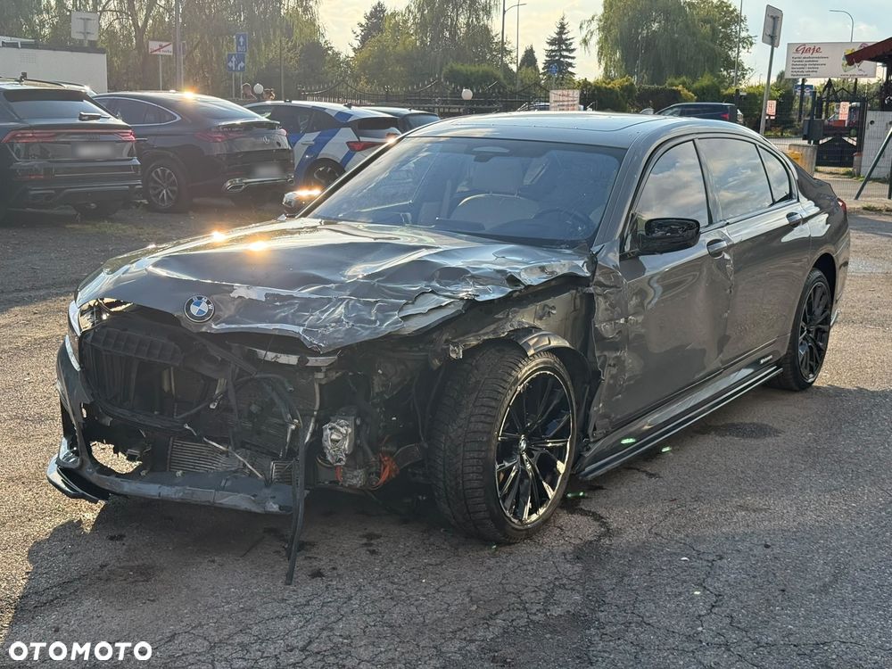 BMW Seria 7 740Ld xDrive - 12