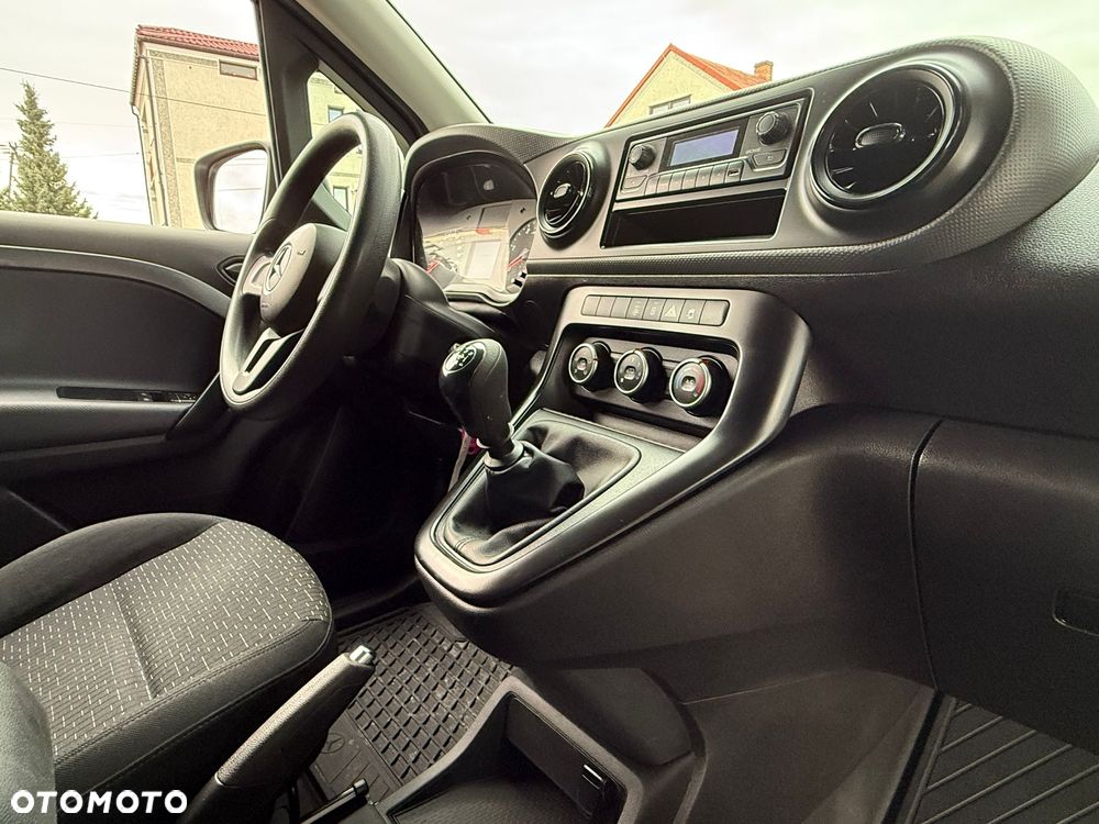 Mercedes-Benz Citan - 21