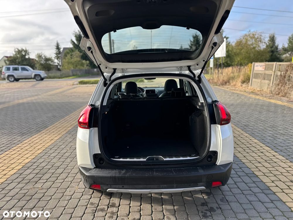 Peugeot 2008 1.2 Pure Tech GPF Crossway S&S - 12