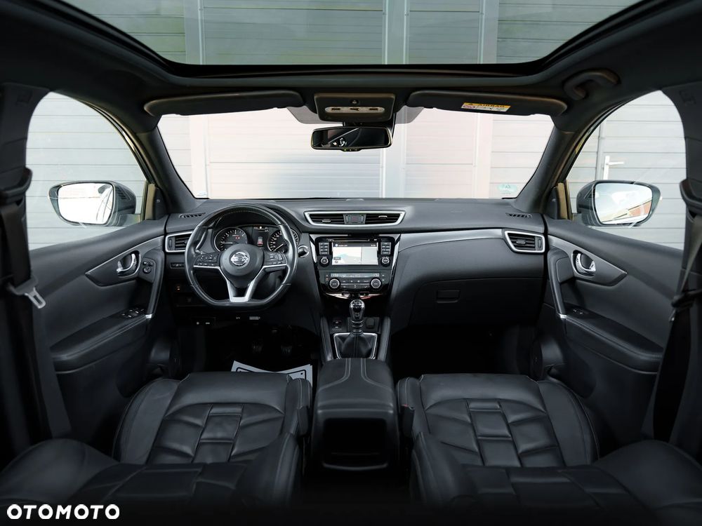 Nissan Qashqai 1.6 DCi Tekna+ - 17
