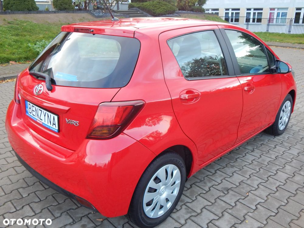 Toyota Yaris 1.33 Sol - 3
