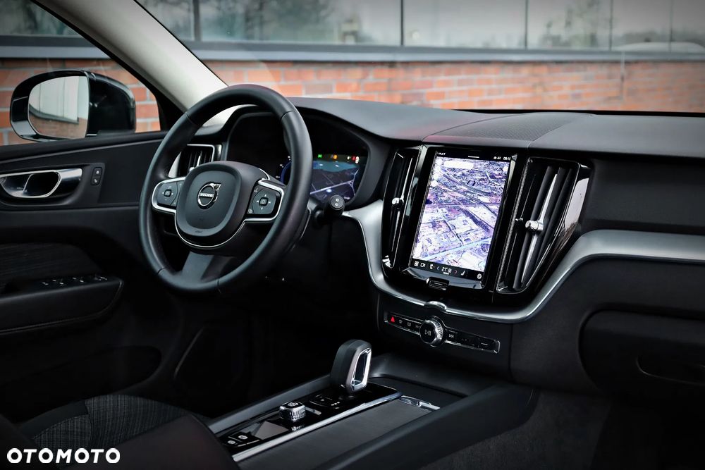 Volvo XC 60 B4 B Core - 20