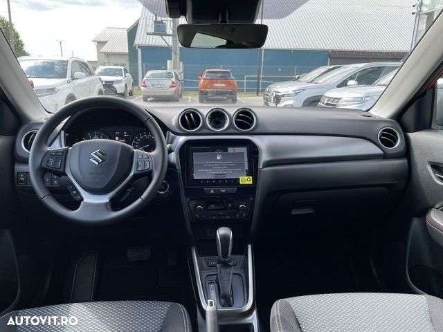 Suzuki Vitara 1.4 Boosterjet 6AT MHEV Passion - 4