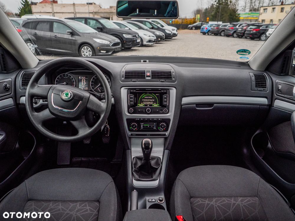 Skoda Octavia 2.0 TDI DPF Elegance - 19