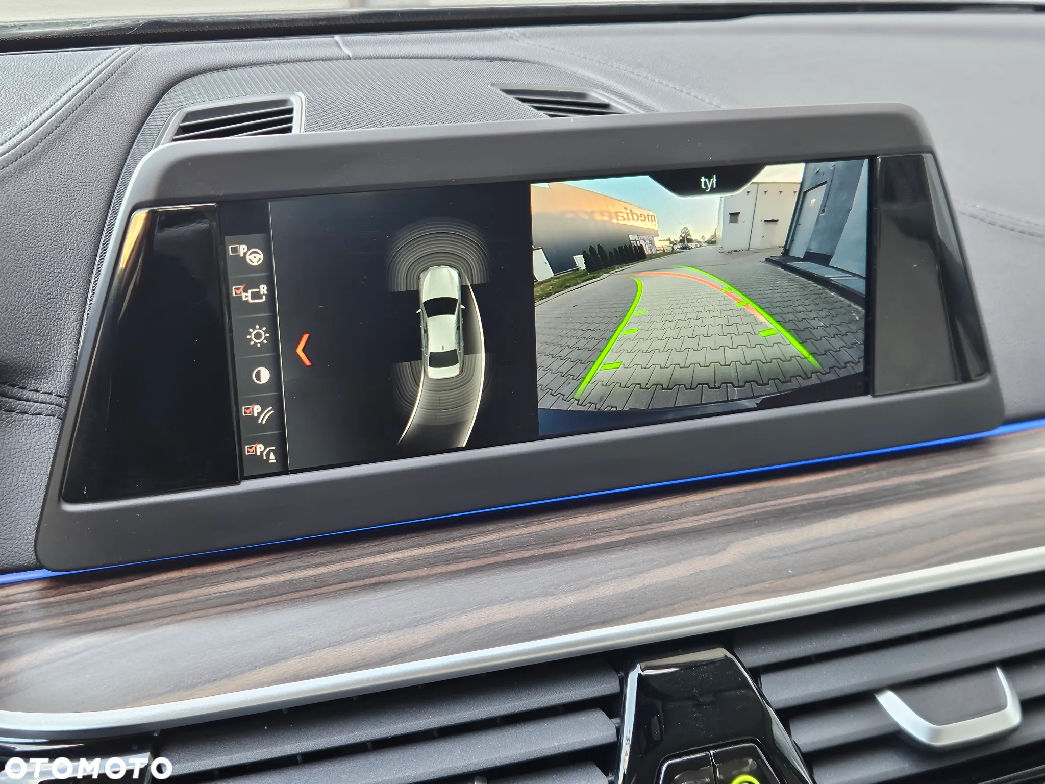 BMW Seria 5 530i GPF xDrive Luxury Line - 25
